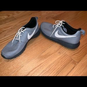 Nike Roshe Shoes
